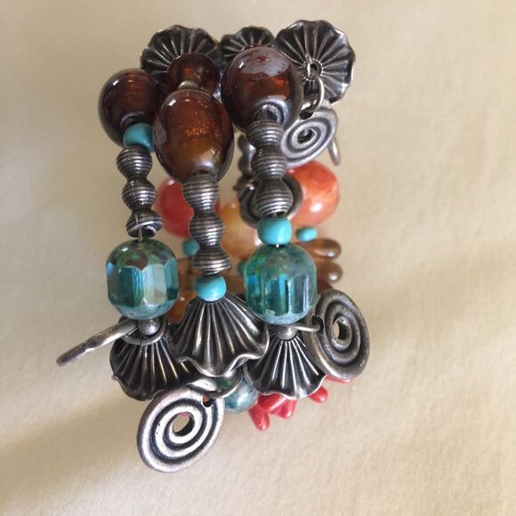 Bracelet MultiColor‎ Stones & Charms - Picture 5 of 7